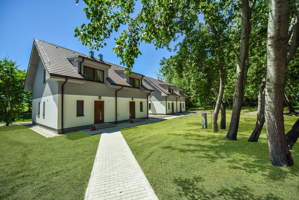 Penzion Platan Dunajska Streda Exterior photo